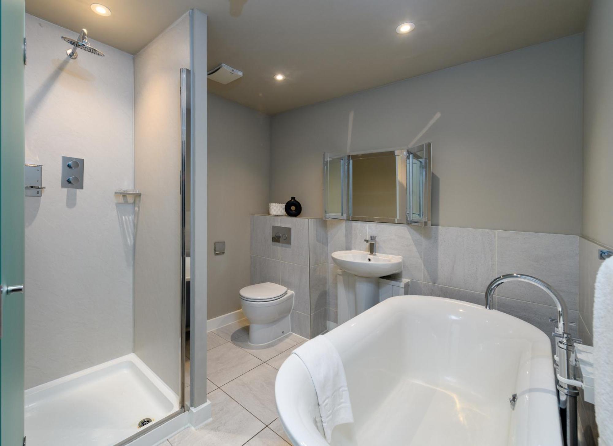 Holm House - Luxury Seaside Retreat Penarth Chambre photo