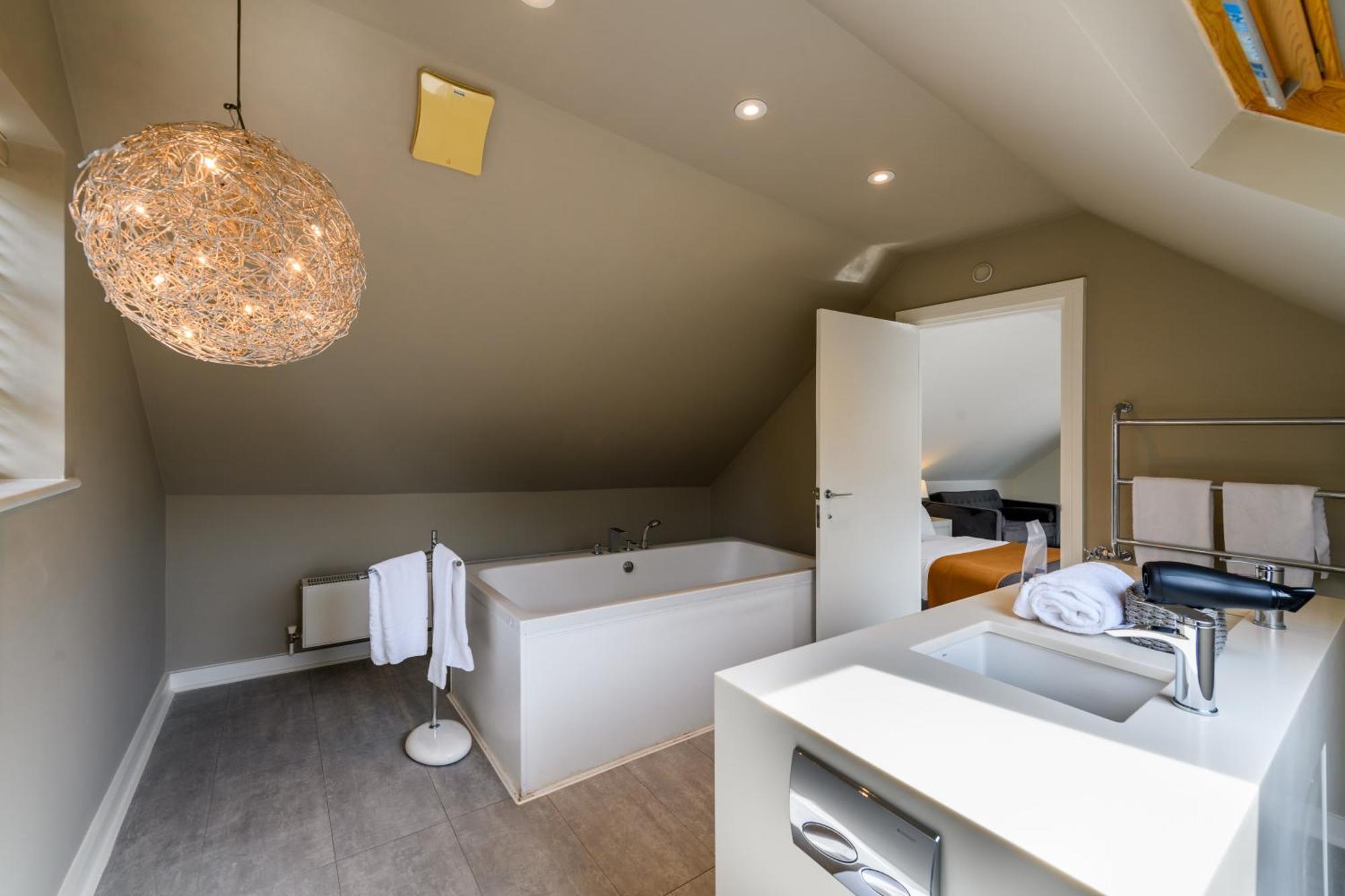 Holm House - Luxury Seaside Retreat Penarth Chambre photo