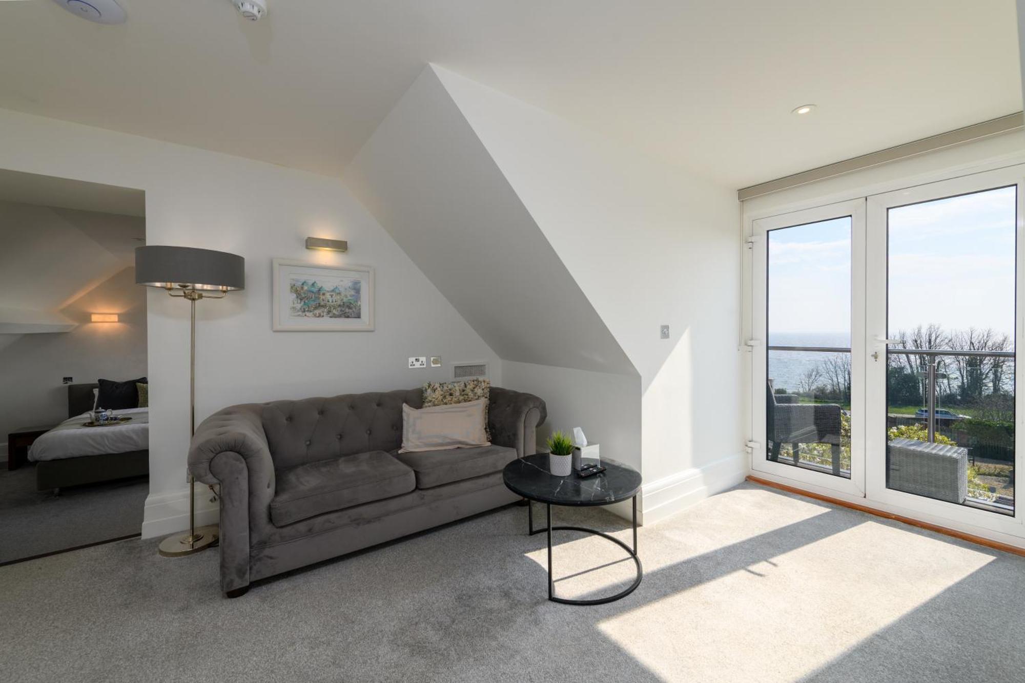 Holm House - Luxury Seaside Retreat Penarth Extérieur photo