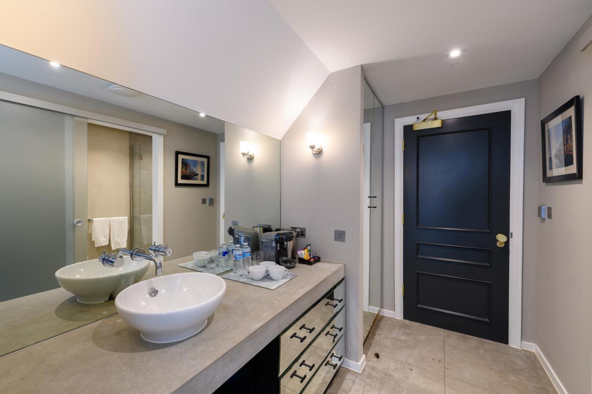 Holm House - Luxury Seaside Retreat Penarth Extérieur photo