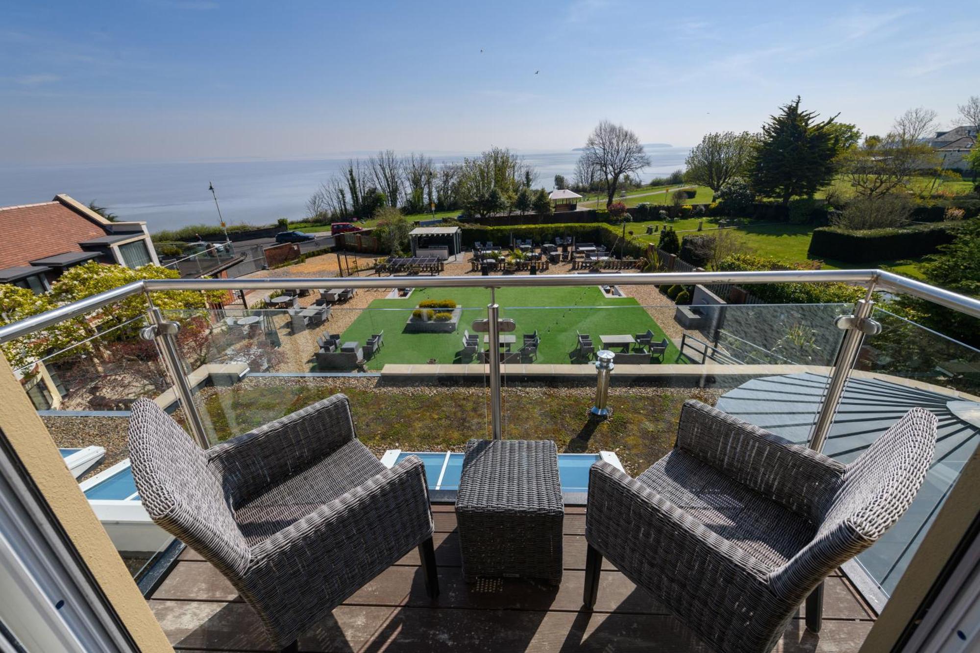 Holm House - Luxury Seaside Retreat Penarth Extérieur photo